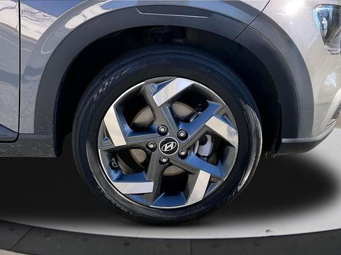 Used 2023 Hyundai Venue SEL w/ Cargo Package image 32