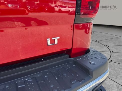 Used 2015 Chevrolet Silverado 2500 LT w/ LT Convenience Package AWD/4WD image 25
