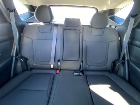 Used 2025 Hyundai Tucson Blue image 38