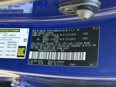 Used 2023 Toyota Corolla Cross XLE w/ Convenience Package FWD image 30