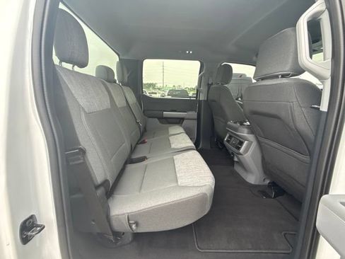 Used 2025 Ford F250 XLT w/ FX4 Off-Road Package AWD/4WD image 17