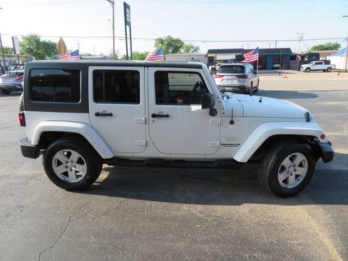 Used 2010 Jeep Wrangler Unlimited Sahara w/ Dual Top Group image 4