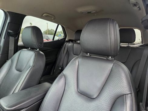 Used 2020 Buick Encore GX Essence w/ Advanced Technology Package FWD image 11