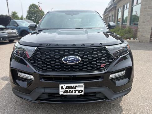 Used 2022 Ford Explorer ST w/ ST Street Pack AWD/4WD image 2