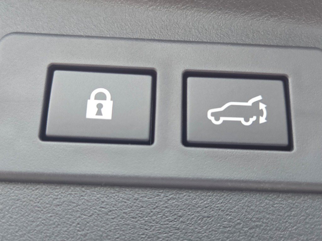 New 2026 Subaru Outback Touring AWD/4WD image 22