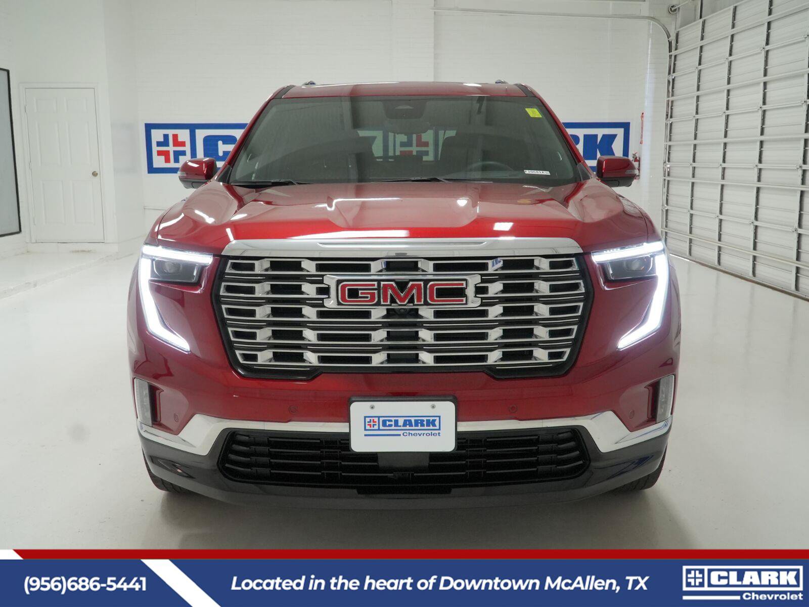 Used 2024 GMC Acadia Denali w/ Super Cruise Package AWD/4WD image 2