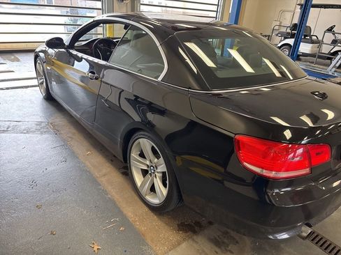 Used 2009 BMW 335i Convertible RWD image 8