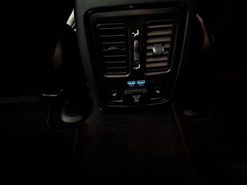 Used 2023 Dodge Durango R/T AWD/4WD image 13