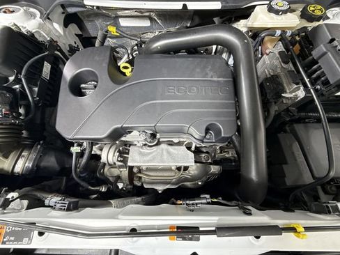 Used 2023 Chevrolet Equinox LT image 27