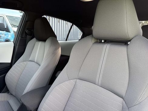 Used 2026 Toyota Corolla SE FWD image 24