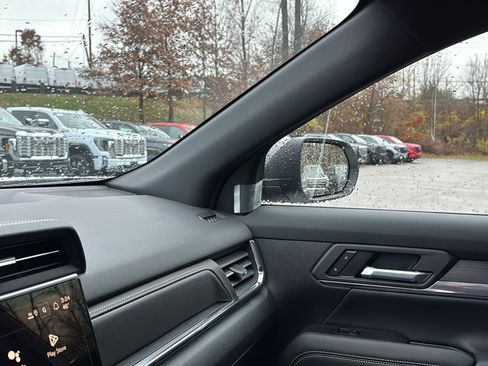 New 2026 GMC Terrain Elevation w/ Elevation Premium Package image 18