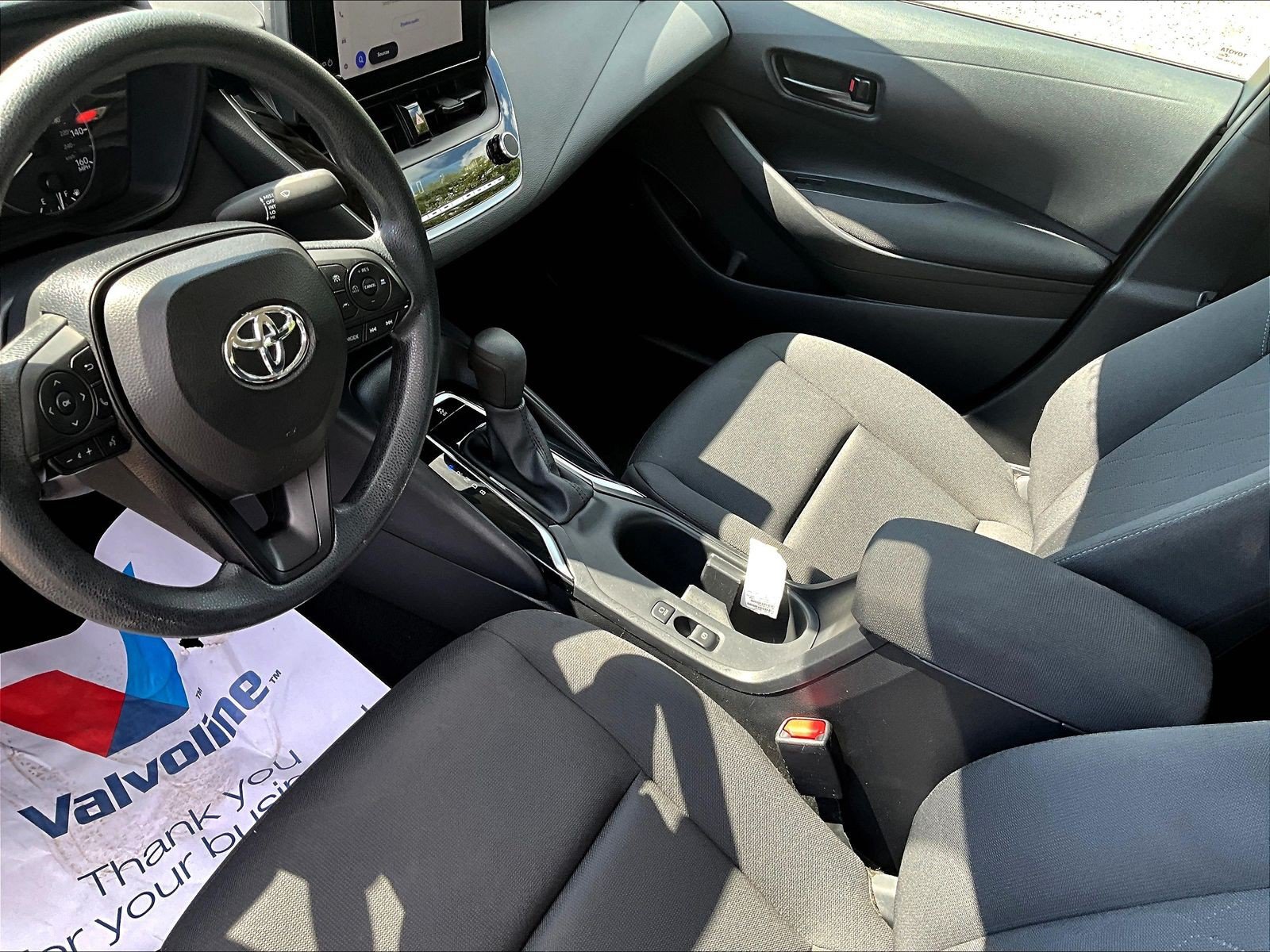 Used 2025 Toyota Corolla LE FWD image 18