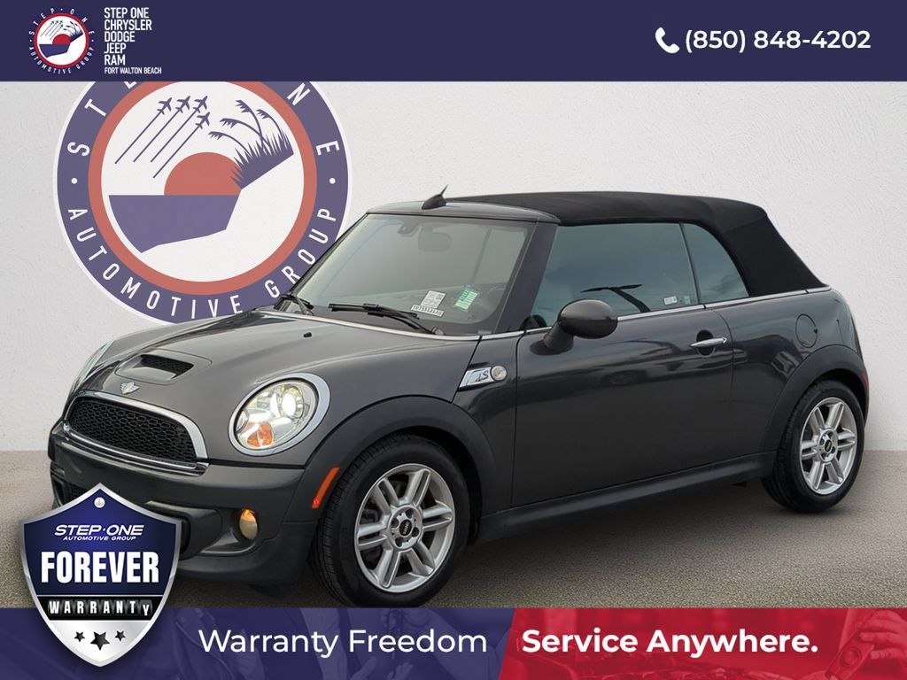Used 2013 MINI Cooper S FWD image 2