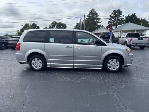 Used 2011 Dodge Grand Caravan Express w/ PWR Window Group FWD image 7