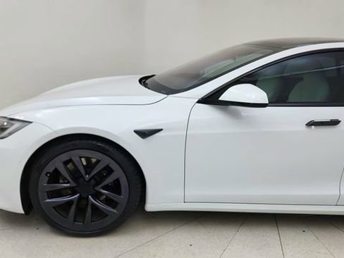 Used 2022 Tesla Model S Plaid AWD/4WD image 9
