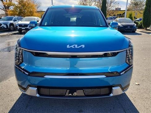 New 2026 Kia EV9 Land image 9