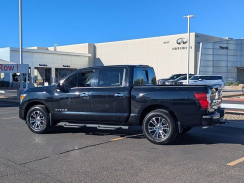Certified 2021 Nissan Titan SV w/ SV Convenience Package image 4
