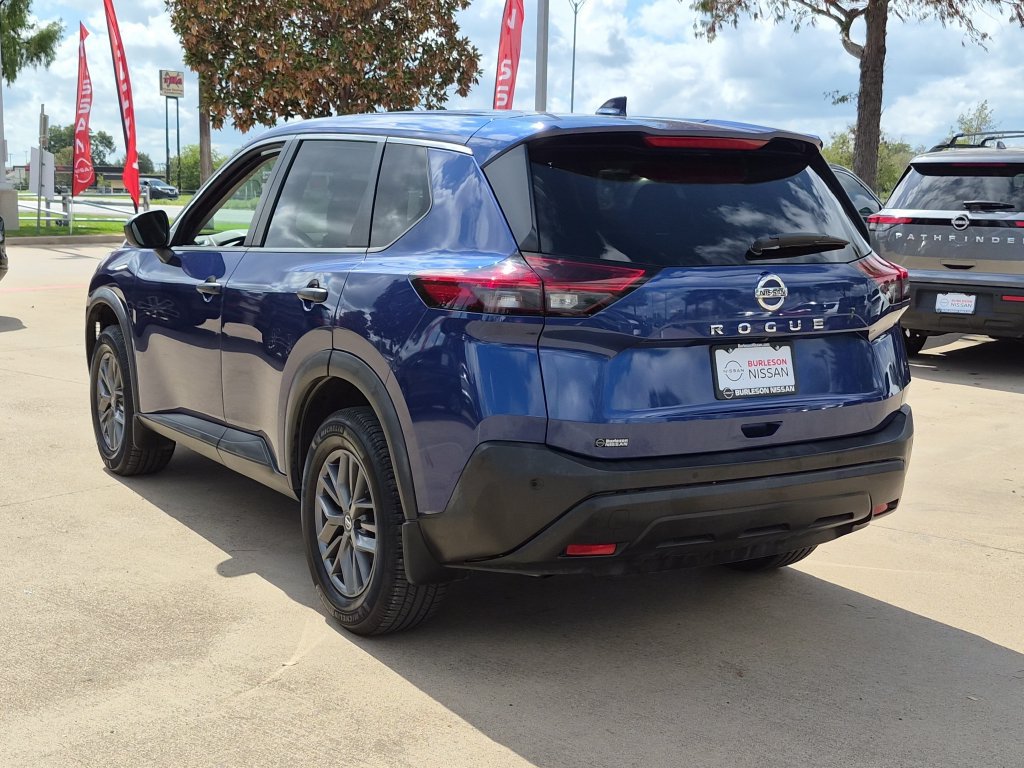 Used 2021 Nissan Rogue S FWD image 2