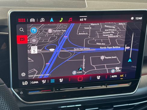 New 2026 Volkswagen GTI SE image 18