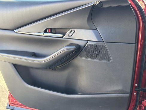 Used 2025 MAZDA CX-30 AWD 2.5 S w/ Preferred Package image 18