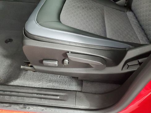 Used 2020 Chevrolet Colorado Z71 image 29