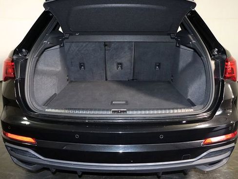 Used 2023 Audi Q3 2.0T Premium Plus image 29