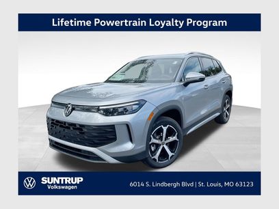 New 2025 Volkswagen Tiguan SE