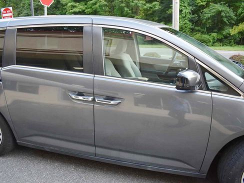 Used 2013 Honda Odyssey EX image 72