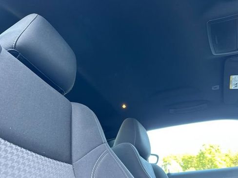 Used 2019 Dodge Challenger SXT w/ Blacktop Package image 17