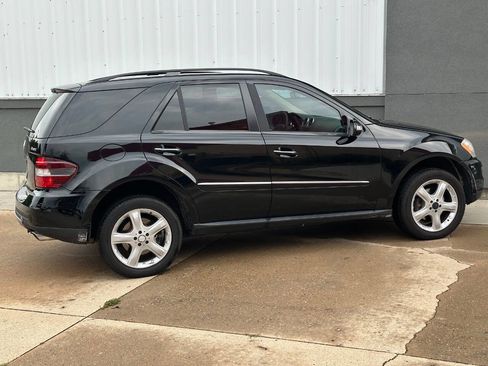 Used 2008 Mercedes-Benz ML 320 4MATIC w/ P1 Pkg image 18