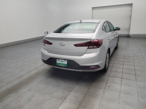 Used 2019 Hyundai Elantra SEL w/ Cargo Package FWD image 9