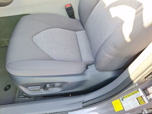 Used 2023 Toyota Camry LE image 15