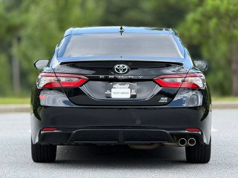 Used 2021 Toyota Camry SE AWD/4WD image 6