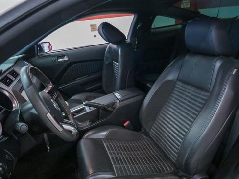 Used 2012 Ford Mustang Shelby GT500 w/ Electronics Pkg image 11