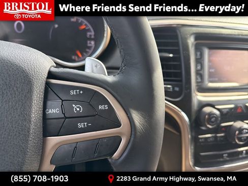 Used 2014 Jeep Grand Cherokee Laredo w/ Quick Order Package 23E AWD/4WD image 23