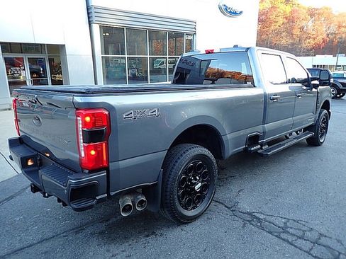 Used 2024 Ford F250 Lariat w/ Lariat Ultimate Package image 2