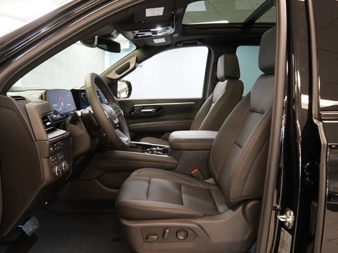 New 2026 Chevrolet Tahoe Z71 w/ Comfort Package AWD/4WD image 5