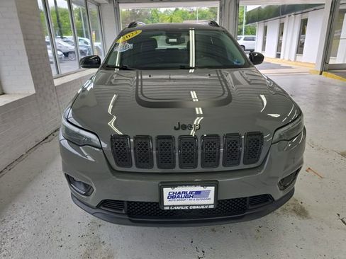 Used 2022 Jeep Cherokee Latitude w/ Trailer Tow Group AWD/4WD image 8