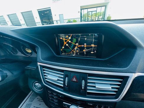 Used 2012 Mercedes-Benz E 350 E350 image 26