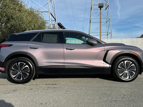 Used 2024 Chevrolet Blazer EV LT image 3