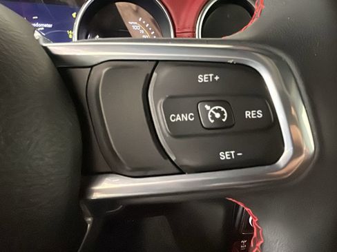 Used 2023 Jeep Wrangler Unlimited Rubicon 4xe AWD/4WD image 19