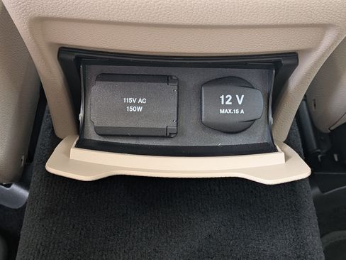 Used 2018 Mercedes-Benz GLC 300 image 14