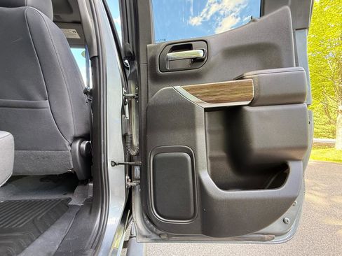 Used 2019 Chevrolet Silverado 1500 RST w/ All-Star Edition AWD/4WD image 30