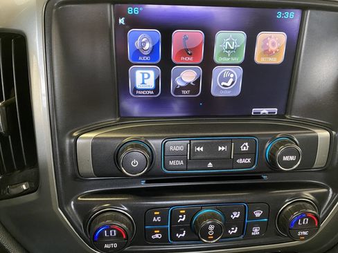 Used 2015 Chevrolet Silverado 2500 LT w/ LT Fleet Convenience Package AWD/4WD image 7