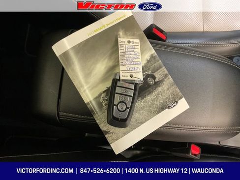 Used 2022 Ford Escape Titanium w/ Titanium Elite Package image 21