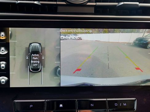 Certified 2023 Maserati Grecale GT image 57