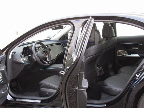 Certified 2024 Mercedes-Benz E 350 4MATIC Sedan image 13