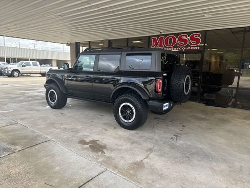 Certified 2022 Ford Bronco Badlands image 6