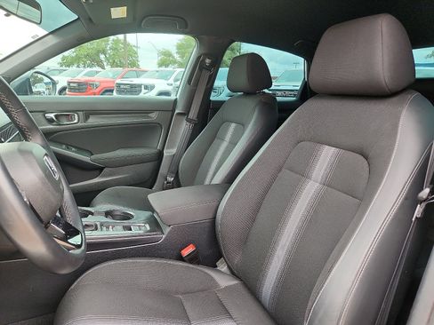 Used 2025 Honda Civic Sport image 15