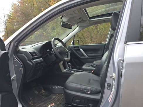 Used 2015 Subaru Forester 2.0XT Touring w/ Eyesight & Navigation System image 13